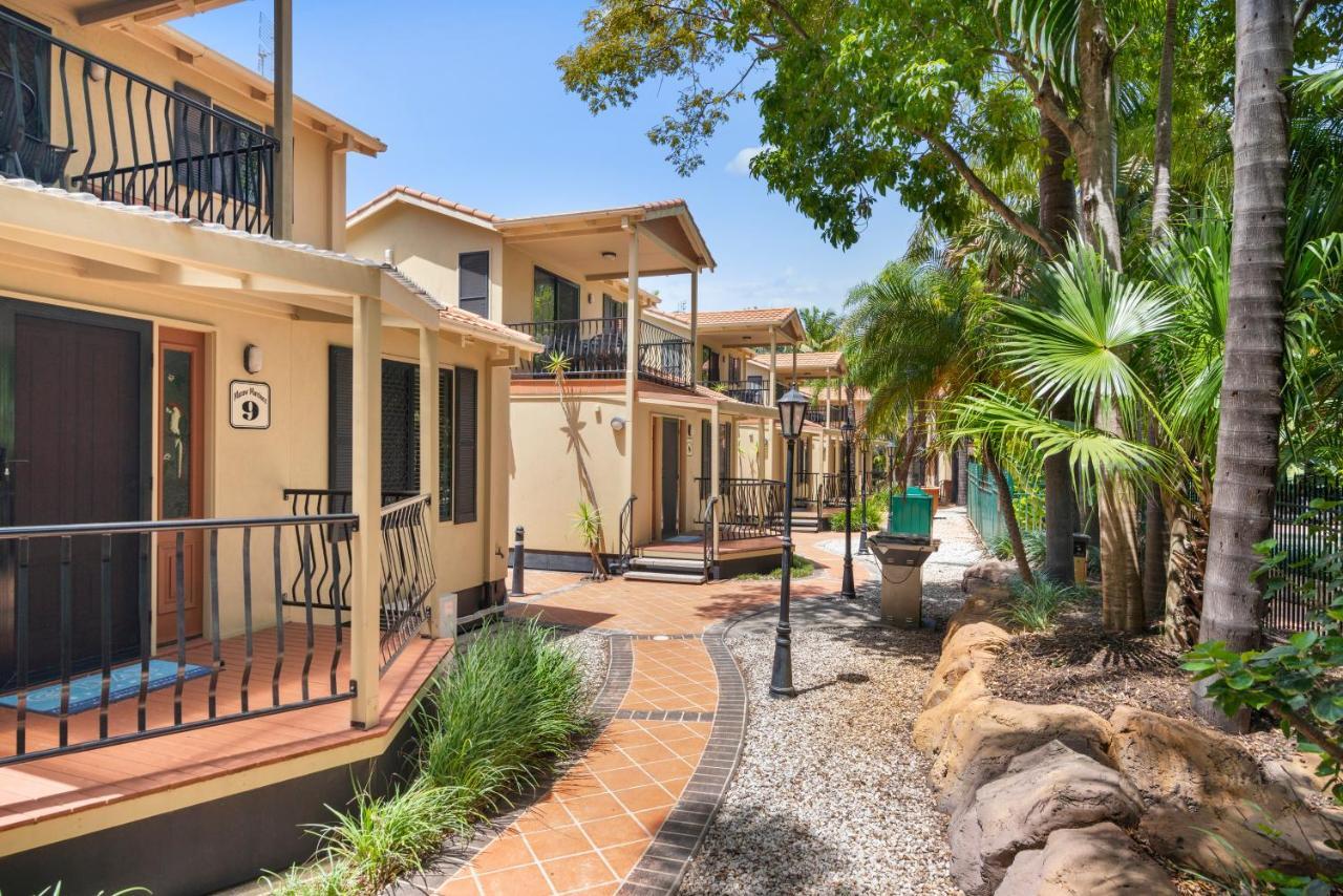 Ashmore Palms Holiday Village Gold Coast Exterior photo