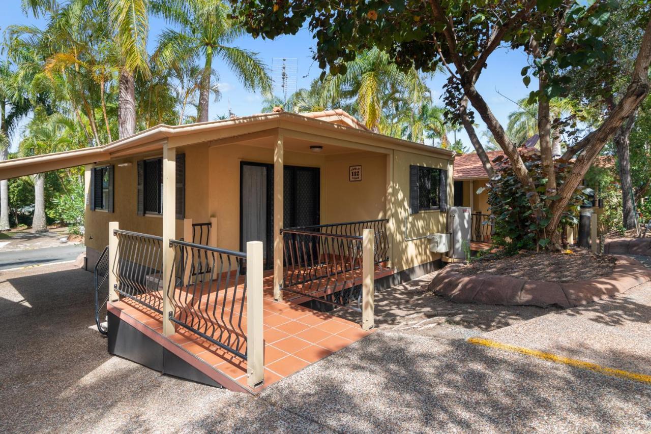 Ashmore Palms Holiday Village Gold Coast Exterior photo