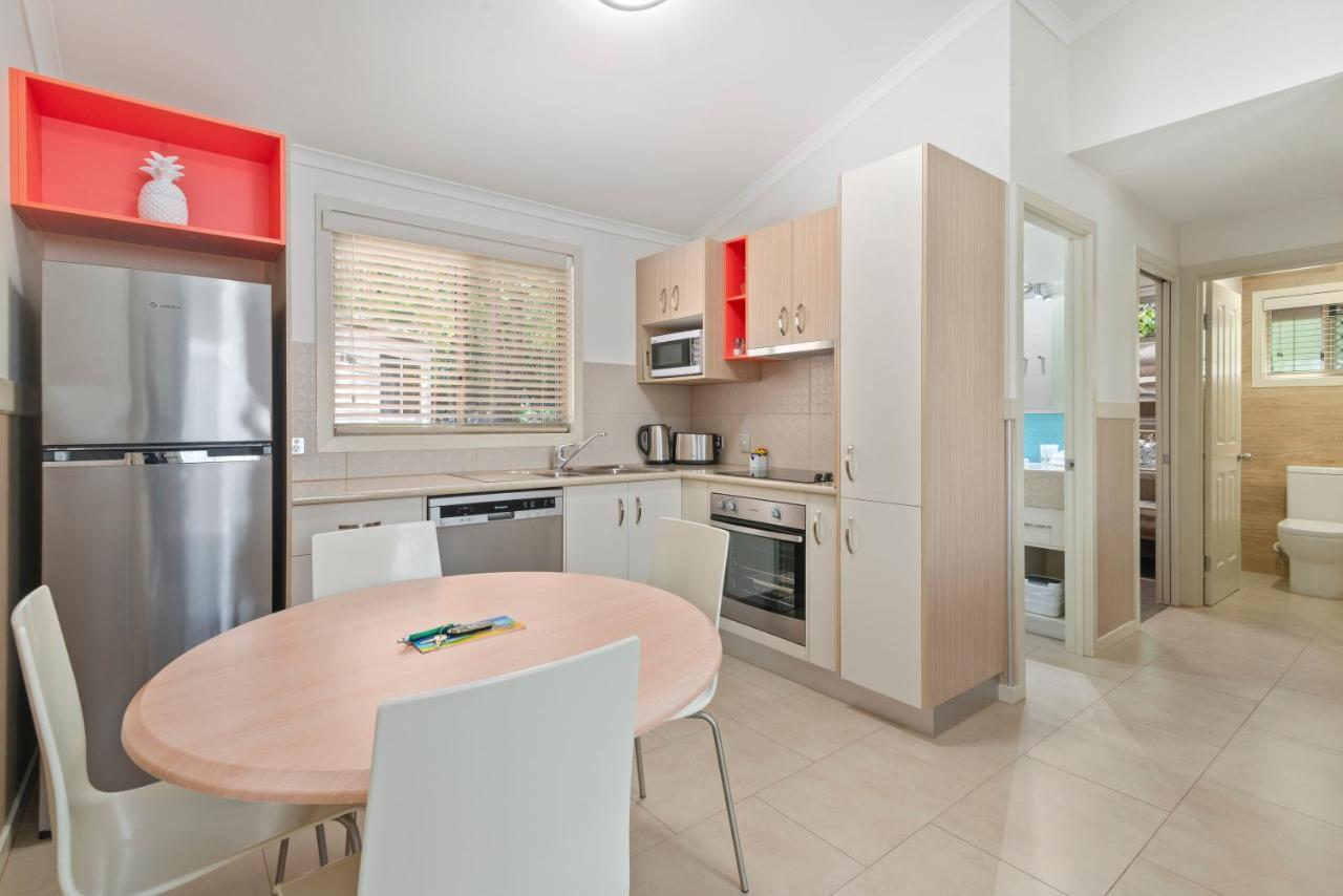Ashmore Palms Holiday Village Gold Coast Exterior photo